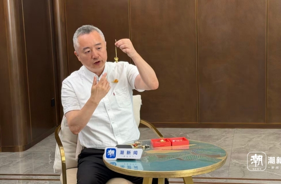 朱炳仁·铜创始人回应挂件褪色：对消费者深感抱歉，网传视频并非我的回应